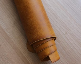 Peça em couro de bezerro cor camelo, 1,4-1,6 mm, couro de flor integral.