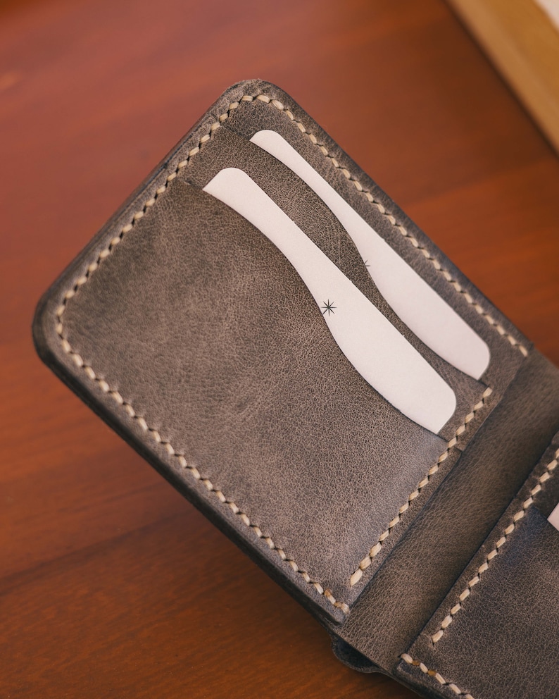Cartera clásica personalizada para hombre / Cartera de cuero genuino hecha a mano / Cartera de cuero para hombre / Cartera de cuero plegable para hombre imagen 5
