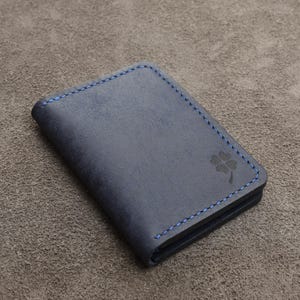 Portafoglio in pelle blu navy personalizzato - Porta carte in pelle minimalista per uomo, portafoglio in pelle fatto a mano, regalo per lui