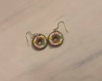 donut earrings!