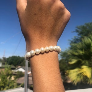 pearl bracelet