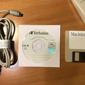 Kit diskette + datakabel Macintosh Plus, Classic, SE, SE FDHD, SE30