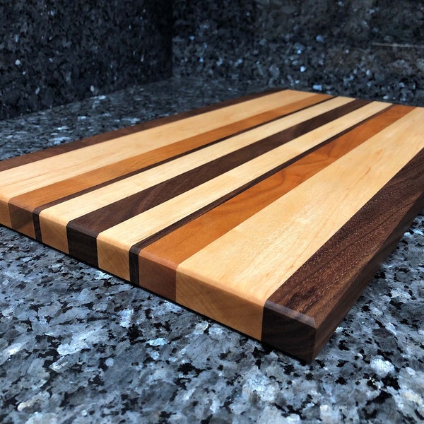 Long Grain Cutting Board | Black Walnut, Maple and Cherry Hardwoods | Handmade in the USA | Small, Medium & Large Sizes | Free Conditioner