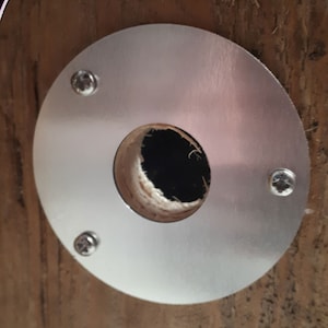 round nest box protector plate, squirrel proof, woodpecker proof, predator proof metal plate with screws