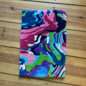 Abstract handmade runner made of sheep's wool, colorful, unique, 40 x 60 cm