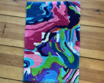 Abstract handmade runner made of sheep's wool, colorful, unique, 40 x 60 cm