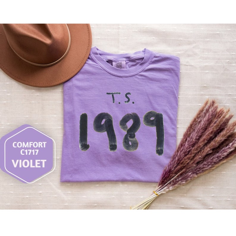 taylor swift 1989 eras tour shirt