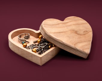 Heart Jewelry Box, Keepsake box, stash box, memory box, trinket box, ring box, for Valentines Day, Mothers Day, Wedding or bridesmaid gift