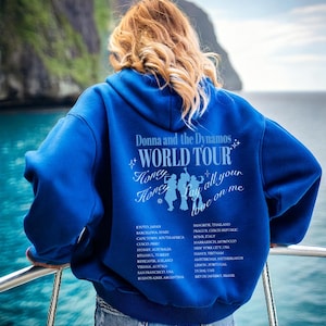 Hooded Sweatshirt Mamma Mia Inspired Dancing Queen Unisex Heavy Blend Hooded Donna and the Dynamos World tour hoodie (US SHOP)