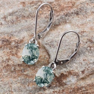 Natural Moss agate Earring, Leverback Earrings, Dangle earring, Everyday Drop earring, 14K White Gold earring, Birthstone Jewelry, Gifts