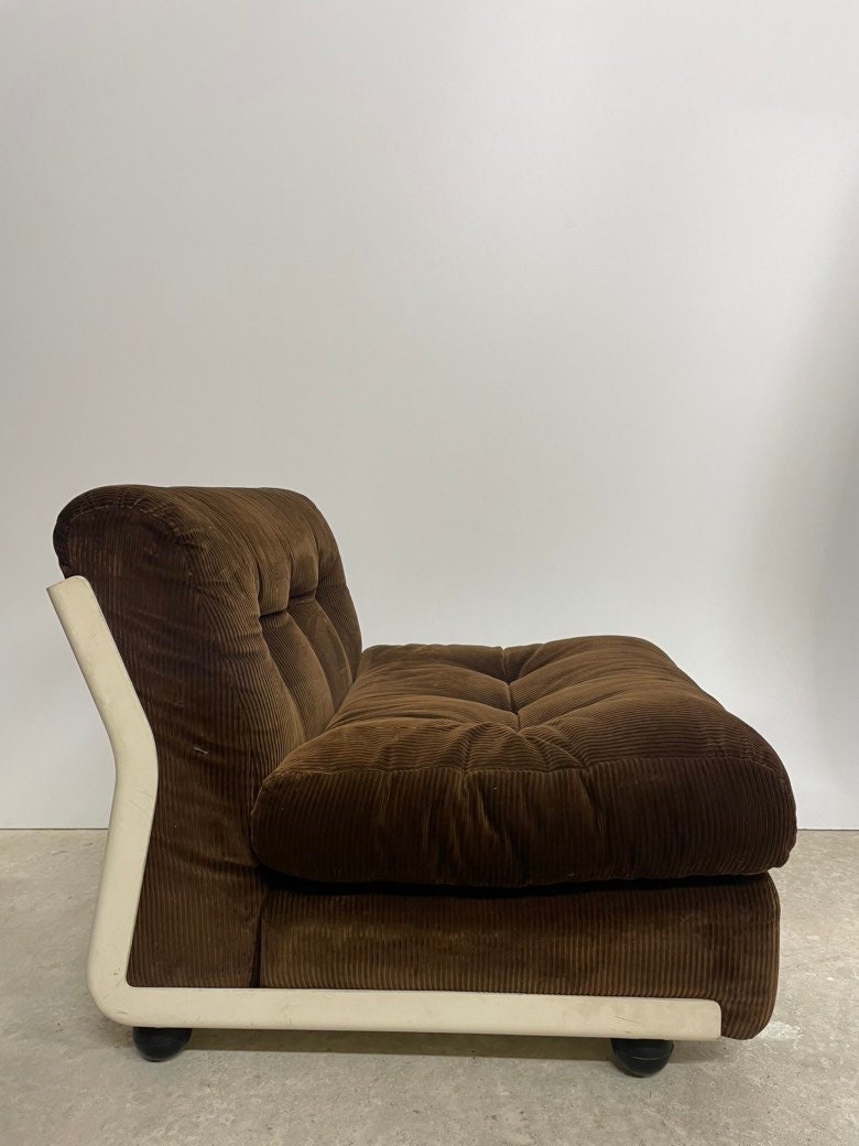Amanta armchair by Mario Bellini (brown), C&B Italia