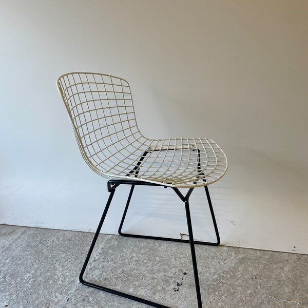 Original 70er Bertoia Wire Chair von Knoll International in schwarz weiss