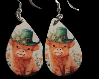 ST PATRICKS EARRINGS  - Cutest little baby for St. Patrick's Day!   Drop earrings, round, colorful, fun