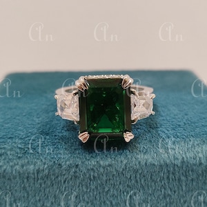 vintage 3.30 Ct Green Emerald cut engagement ring in 925 sterling silver,rings for women,gift for her, art deco ring, gift for women, gifts