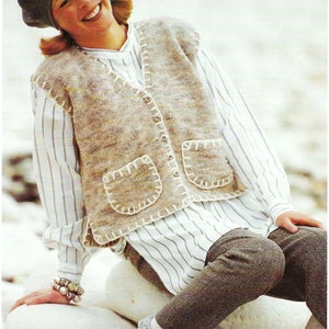 Ladies Womens Plain Waistcoat with Pockets Simple PDF Knitting Pattern DK ( 8 ply ) 30 - 40" Blanket Stitch Edging Downloadable