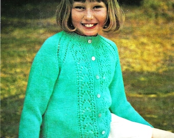 Older Girls Pretty Lace Panel Raglan Cardigan with Crew Neck PDF Knitting Pattern DK ( 8 ply ) 26 - 30" Age 5 - 11 Vintage Downlaod 724