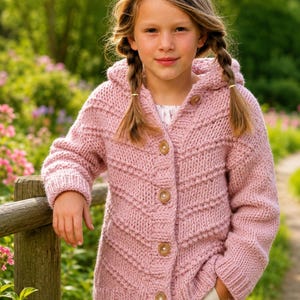 Quick Knit Unisex Hooded Jacket Knitting Pattern PDF Super Chunky Boys Girls Hoody 24 - 34" Download Bild 2