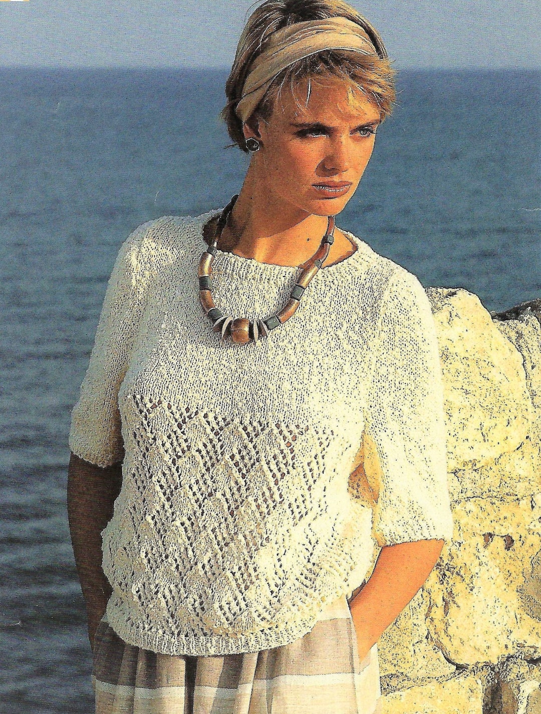 Ladies Lace & Diamond Short Sleeve Summer Top Sweater PDF