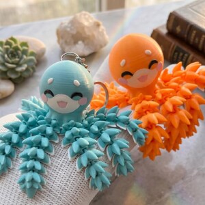 ふわふわフレキシブルタコSTL、関節可動式タコキーホルダー3Dプリント、かわいい海の生き物、ポケットフィジェットトイ、印刷可能なSTLファイル
