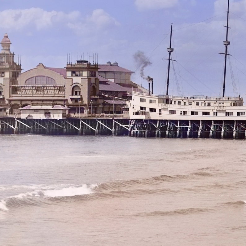 Photo of Abbot Kinney Pier Auditorium Ship Cafe Dance Hal Etsy