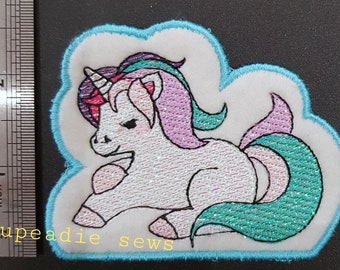 Embroidered Unicorn Patch/Badge, colourful unicorn applique, iron on or sew on sparkly unicorn patch, unicorn believer accessory gift