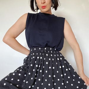Vintage 90s skirt | polka dot | midi skirt | summer skirt | viscose | unique | sustainable fashion | vintage skirt