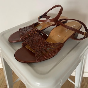 Vintage braided leather sandals pumps | 90s sandals | slingback shoes | unique | summer shoes | mules | y2k