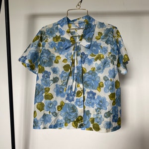 Vintage Bluse Hemd Sommerbluse Unikat Nachhaltige Mode 100% Polyester Slowfashion Bluse aus 90er Blumenmuster Bild 8