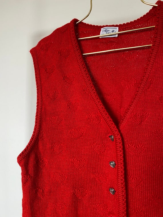 Vintage wool vest with hearts 90s 80s | wool| Uni… - image 9