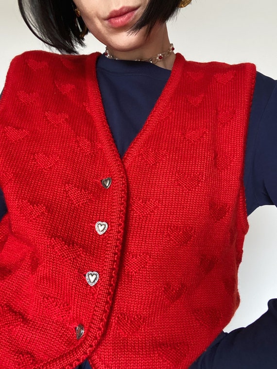 Vintage wool vest with hearts 90s 80s | wool| Uni… - image 2