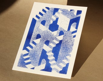 Riso print A6 · Geometrische architectuurillustratie · Optische illusie in Escher-stijl · Muurkunst met minimalistisch patroon · Gelimiteerd en gesigneerd