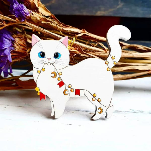 Christmas cat with garland wood pin Festive cat wooden brooch White cat Black cat Gift cat