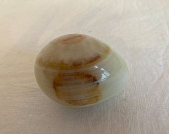 Antique vintage carved onyx egg paperweight ornament
