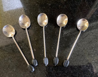 5 Sterling silver 1920's 'coffee bean' coffee spoons (hallmarked Walker & Hall, Sheffield)