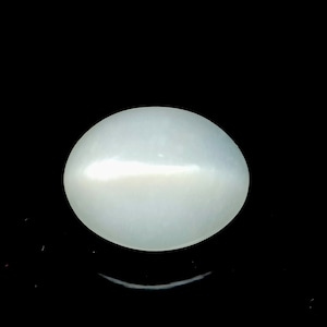 Oval Moonstone Cat&#39;s Eye Cabochon: Loose Gemstone (14x11x6 MM)