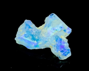 Natural Ethiopian Opal Rough – Welo Fire Opal Gemstone (2.15 Carat)