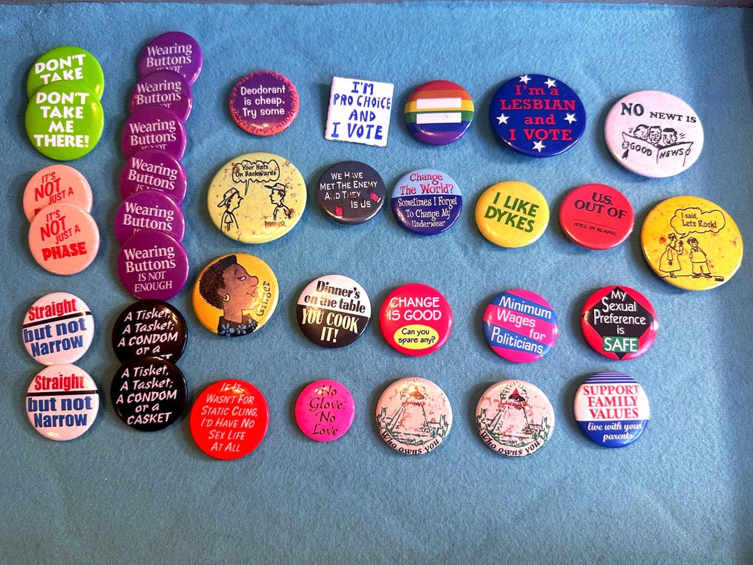 Vintage 90’s Buttons - Etsy