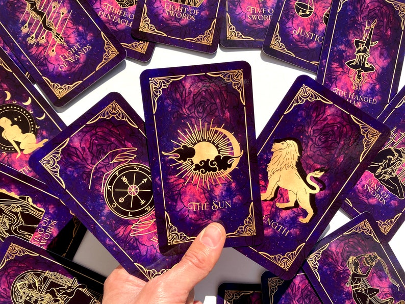 Bestseller Tarot deck, Tarot Deck 78 Cards, Wheel Of Fortune, Cute Tarot Deck, Unique Tarot Deck, Indie tarot deck