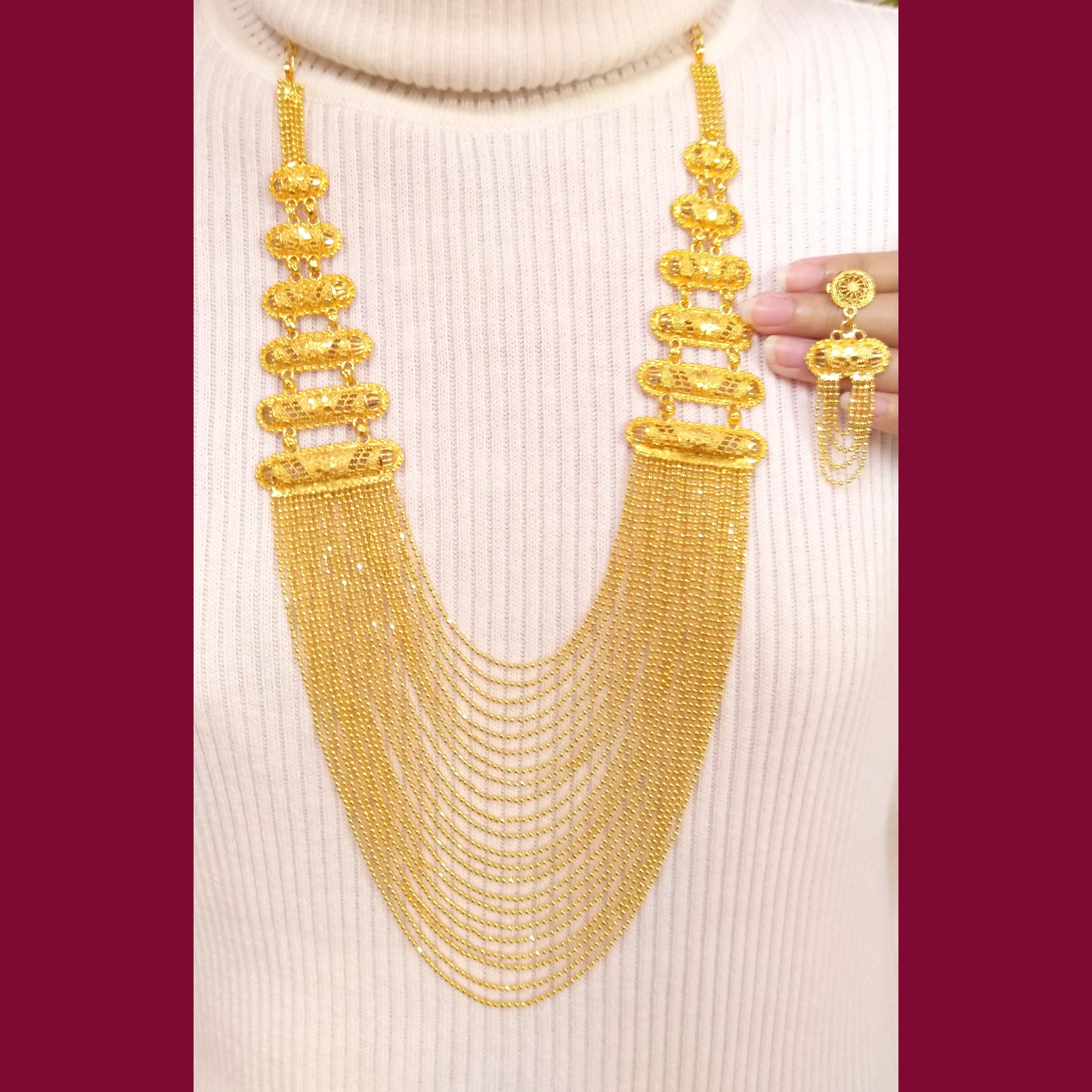 Beautiful necklace with 18 carat yellow gold, 1 mm thick, 45 cm