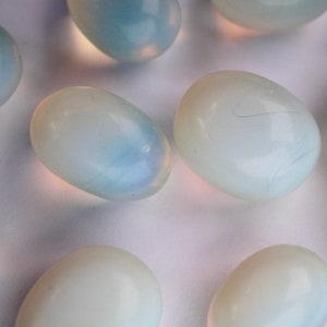 Opalite tumblestone