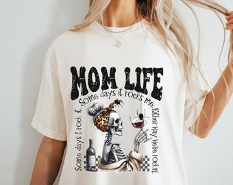 Momster halloween Shirt,Mom Halloween Shirt,funny halloween,womens halloween tee shirt costume,funny gift for mom,retro halloween shirt