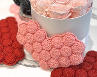 Salvamanteles de crochet con forma de corazón - Patrón en PDF