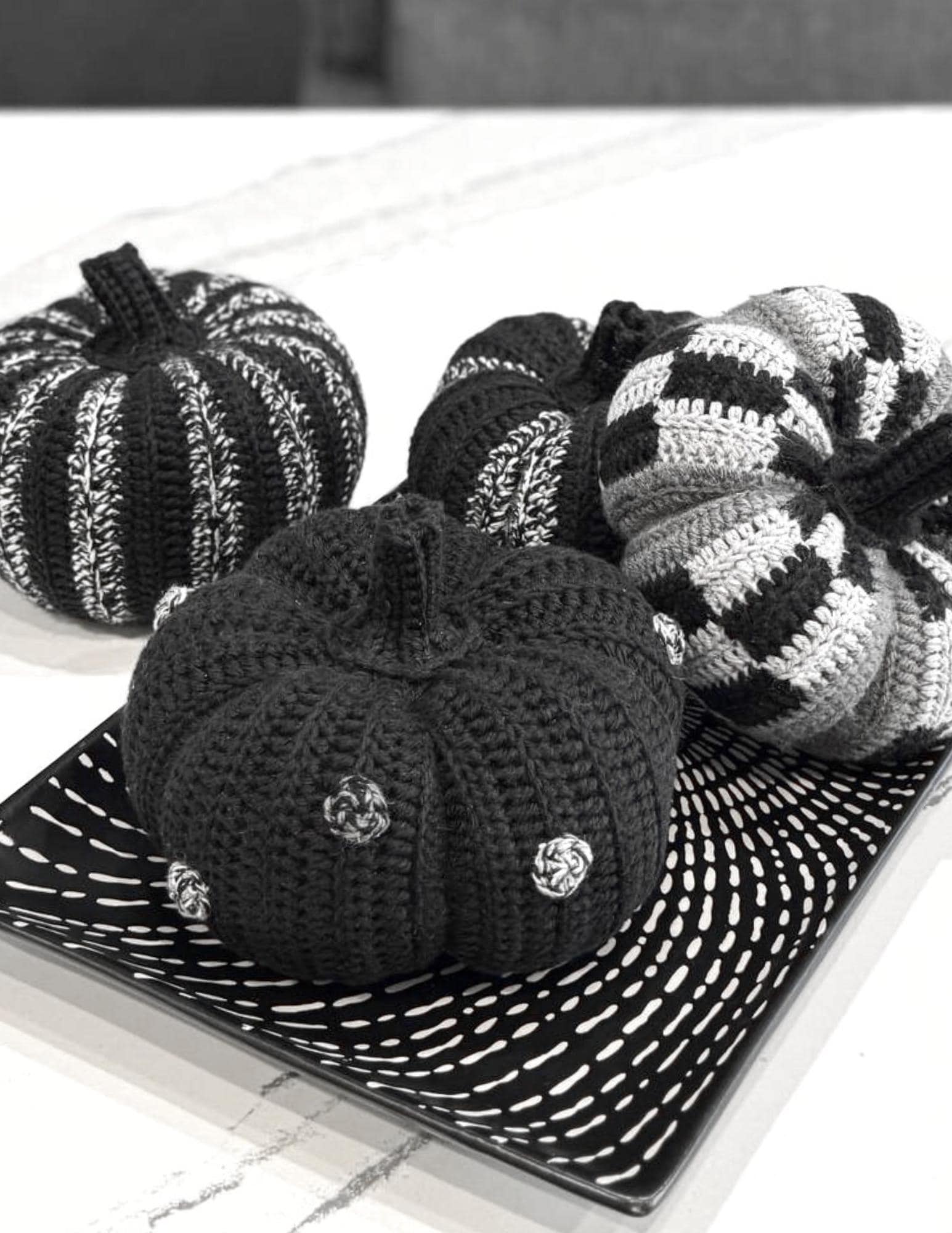 30 Beautiful and Stylish Monochrome Crochet Patterns 29 Monochrome Pumpkin Quartet Pattern