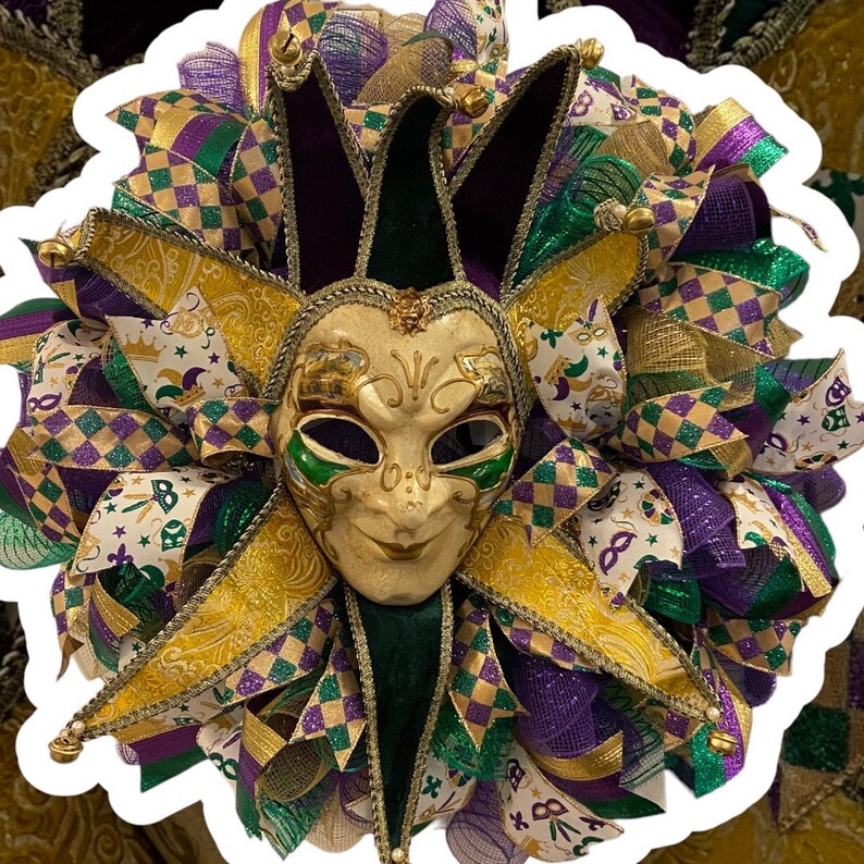 Carnival Mardi Gras wreath, custom Mardi Gras wreath, mask Mardi Gras wreath, Mardi Gras wreath, Mardi Gras door decor, deco mesh wreath image 2