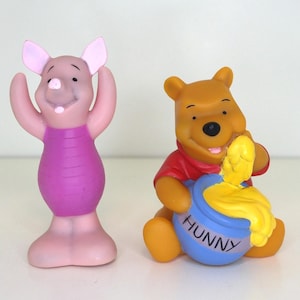 ヴィンテージ ディズニー くまのプーさんとピグレットのフィギュア、2