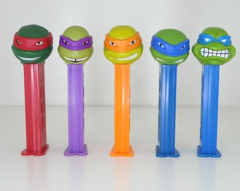 アニメキャラクター PEZ ディスペンサー - PEZ をお選びください