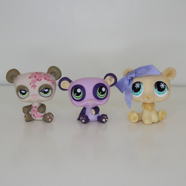 Hasbro Littlest Pet Shop - Authentic LPS Pet - Your Choice of a Collectible Pet: #904, #1305 or #759 - Pre-owned