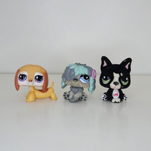 Hasbro Littlest Pet Shop LPS – Votre choix de chien : teckel #2529, chien de berger #1513 ou bouledogue français #978 – Pré-aimé