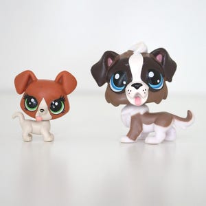 Littlest Pet Shop Dog:  #82 German Pointer or #3950 St. Bernard - Retired LPS Collectible