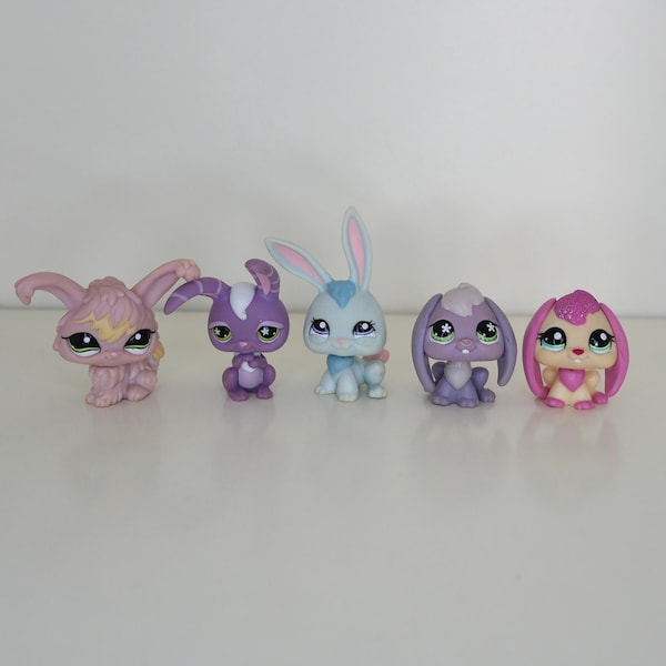 Hasbro Littlest Pet Shop LPS - Your Choice of Pet: #1043 Angora Rabbit, #828 Rabbit,  #1685 Rabbit, #648 Rabbit, #2232 Rabbit - Pre-owned